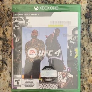UFC 4 for Xbox One - Green Case